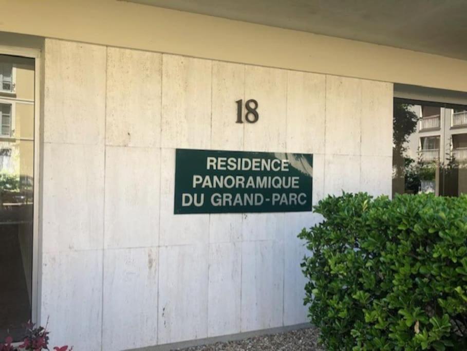 Nice Flat St Germain En Laye Centre 30 Minutes To Paris Saint-Germain-en-Laye Ngoại thất bức ảnh
